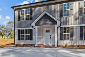 The Aspen ~ New, Trendy 3 Bed Near The Action - Image 4