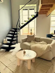 Entire ”Loire Valley” loft - Image 2