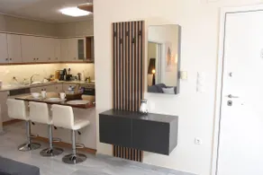 Sparta Central Apartment with Free Parking - Image 5