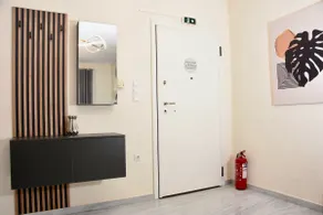 Sparta Central Apartment with Free Parking - Image 4