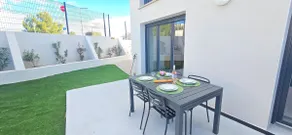 Mediterranean Horizon Garden • Air conditioning • Beach • Sleeps 7 - Image 3