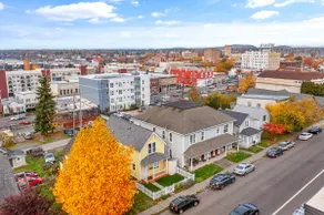 Downtown Sunny Farmhouse | Bay Views | 3 Kings - Image 5