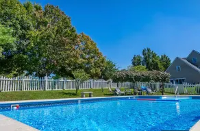 FoxRun Manor/Pet friendly/Pool &Hot Tub - Image 3