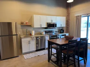 The Apartment @ 10th & Penn - Image 3