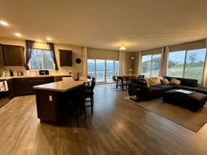Panoramic ViewPad - huge deck, hot tub, game room! - Image 4
