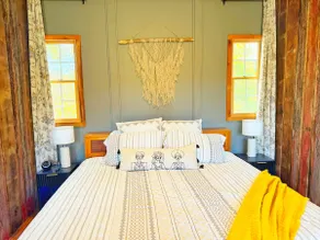 Hilltop Hideaway - Image 5