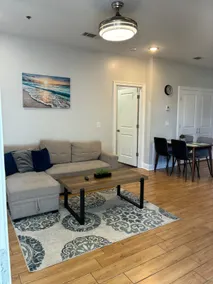 Coral Paradise 1 Bed Apt. - Image 2