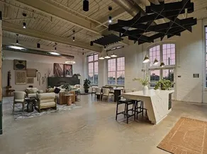 Bright and Elegant Abode Near DT GVL - Image 5