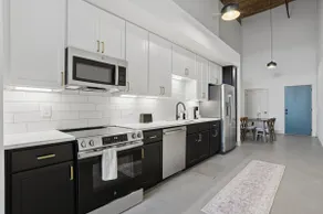 Cozy Hideaway 1BR in GVL - Image 3