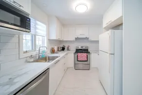 4 beds entire house, 15 mins to MTL - Image 4