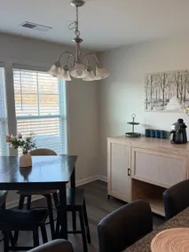 Spacious Retreat- Conveniently Located - Image 5