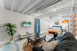 SMV Modern Luna Duplex in Murry Hill - Image 3