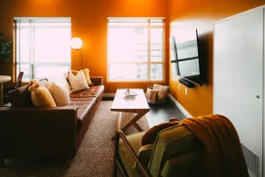 *Free Parking* Cozy 2br/2ba Penthouse DT Halifax! - Image 3