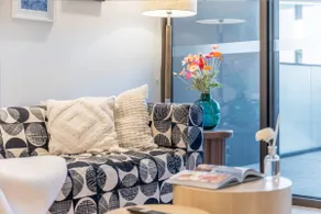 Dickson Bright 2BR Stay, ANU w Parking, WiFi - Image 2