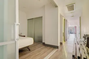 Close to SoFi Stadium I Prime Location I DTLA Loft - Image 5