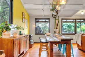 Treetop Sanctuary - Serene Cottage near Mount Lofty - Image 3