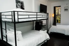 Manhattan Studio - Image 3