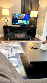 Newly Renovated Historic Hotel - Queen Suite No.1 - Image 2