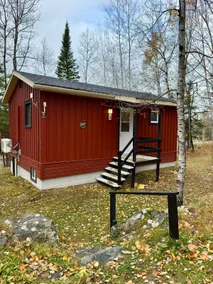 Peaceful stay at Lake Pohénégamook - cabin #2 - Image 2
