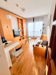 Wanda & IFEMA: Pool, Parking, and Comfort - Image 2