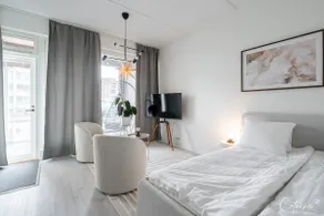 New apartment, sauna and free parking - Image 4