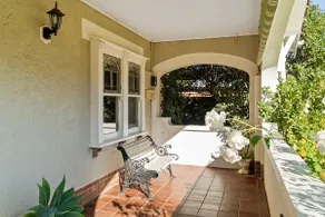 Ben Lamond Heritage Stay - Image 2