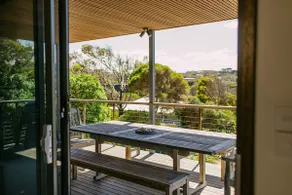 Relaxed Coastal Escape | Water Views - Image 5