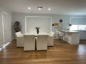 Peaceful Lakelands Family Retreat, Parkside - Image 4