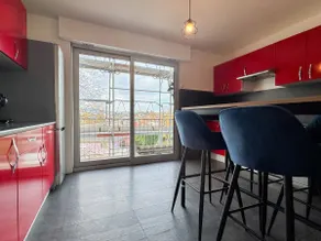 Smart apartment, spacious and functional. - Image 2