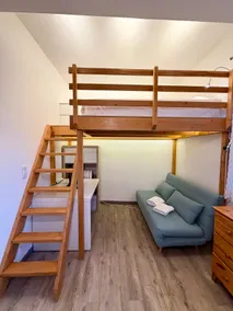 Urban Loft, Studio Near Station, Private Parking - Image 2