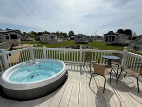 Oak Village 83 - Grange Leisure Park - hot tub, pet friendly, central heating - Meadow Lakes Caravan & Lodge Hire - Image 2