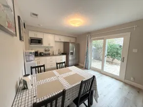 2B1B near Stanford with parking, clean and comfortable - Image 2