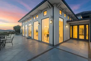 Private Sonoma Estate w/ Panoramic Vineyard Views! - Image 5