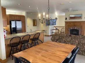 Ski In/Out 2Bed/Bath Unit on Grammy J Ski Trail - Image 3