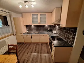 Zoe's apartment - Image 5