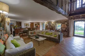 Beautiful Family Gîte with Pool - Image 4