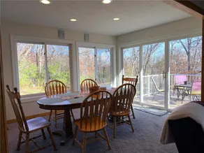 Buttercup Hideaway - Your perfect lake escape! - Image 4