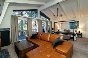 Wisteria Lodge - Image 3