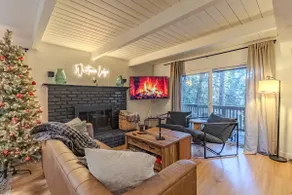 Wisteria Lodge - Image 5