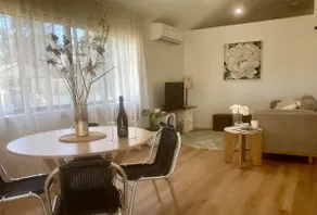 The Guesthouse on Jollytown Road - Barossa Valley - Image 2