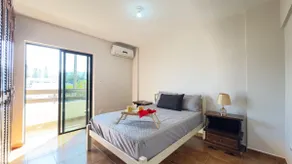 3-Bedroom Apartment, Sea and Mountain View, Air, Wi-Fi - Image 2