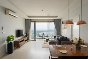 €•€• Lux Riverview 2brs #diamondisland - Image 4