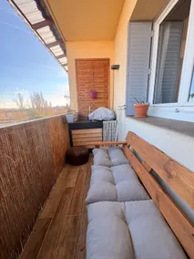 Apartment less than 10 min from downtown. - Image 3