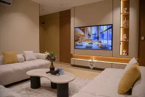 Three bedrooms and one living room | Exclusive space, smart check-in, 75-inch screen experience - Image 4