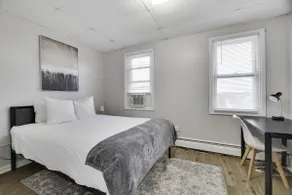 Comfort Dwelling + Modern Selection + Free Parking - Image 3