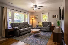 Somers Haven - Pet Friendly Home with Fenced Yard - Image 2