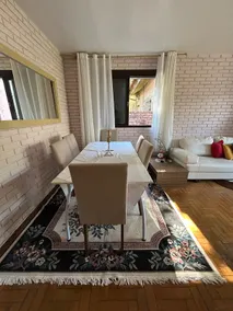 House of flowers room - Image 5
