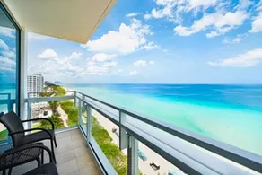 Carillon Resort Beachfront Condo in Miami Beach - Image 3