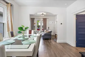Sleeps 8 | BBQ + Parking | Family Friendly - Image 3