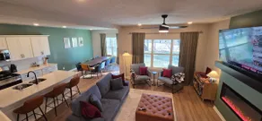 Tranquility Retreat - Omaha Wedding & Husker Home - Image 2